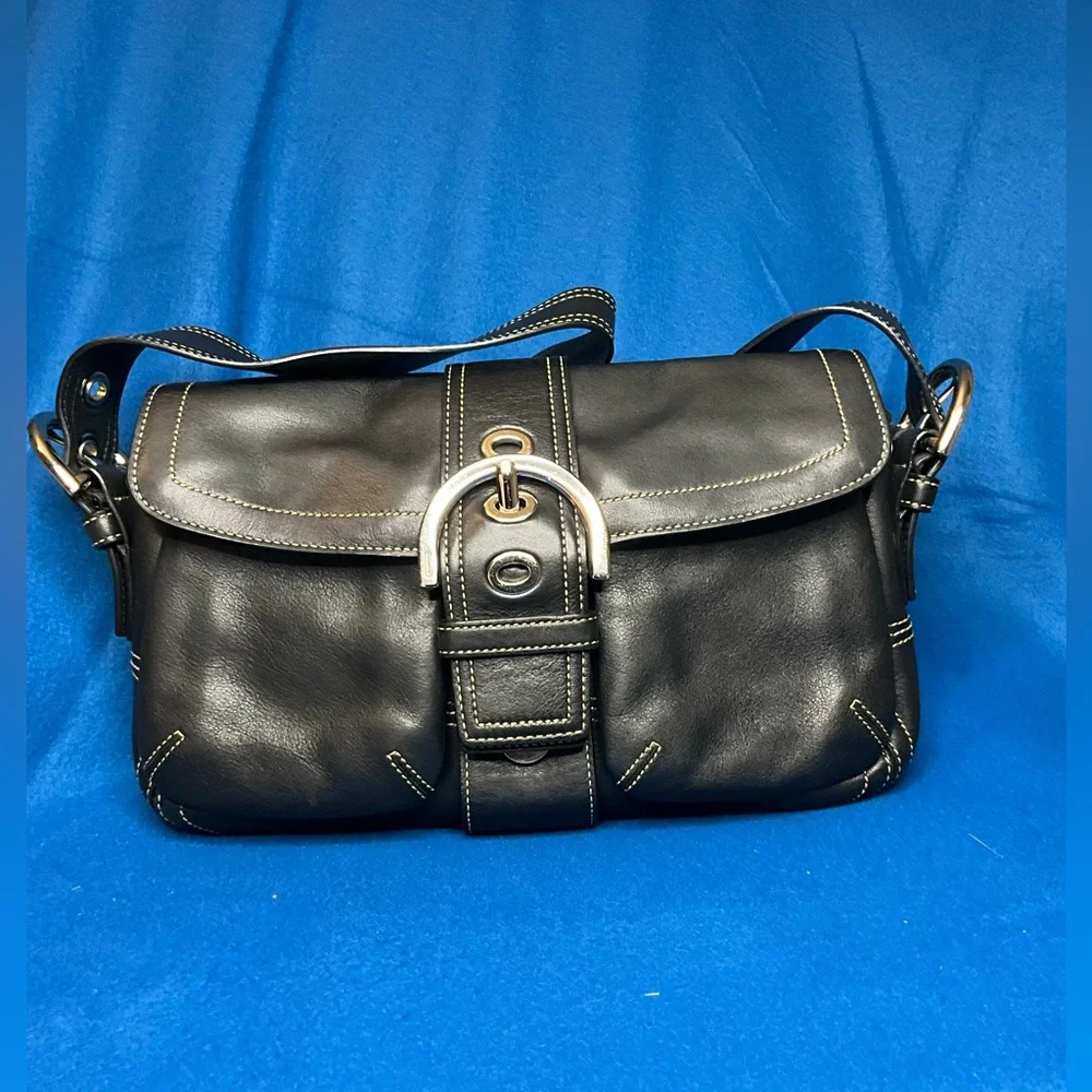 Coach Soho Vintage Black Leather Shoulder Bag With Contrast Stitching 2005 - Picture 1 of 16